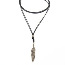 Collana Piuma Uomo con Laccio