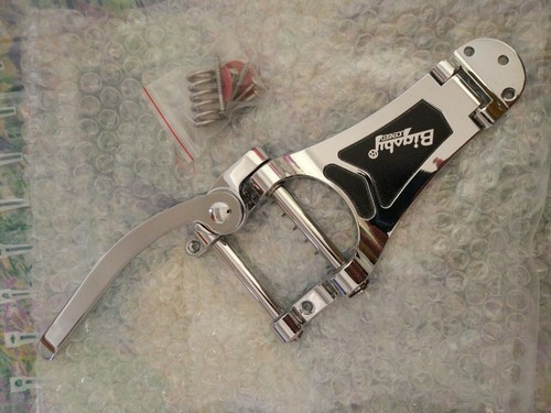 Vibrato bigsby b700 - ,