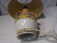 PARALUME VINTAGE CON BASE IN ARGILLA  ARTISTICAMENTE SMALTATA E LAVORATA