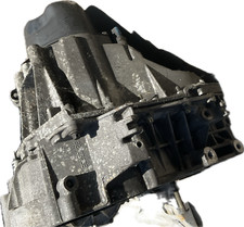 Cambio manuale per modello