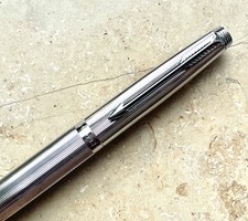 RESTITUZIONE NEGOZIO!  Penna