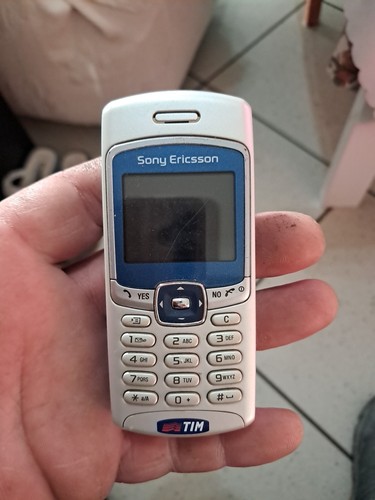 Telefono sony ericson 230 - telefono,