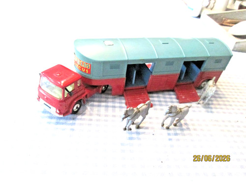 Corgi 1130 bedford horse - -bedford,