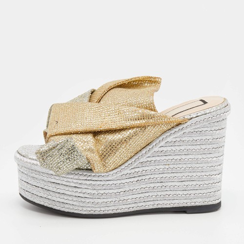 Sandali con zeppa - , plateau