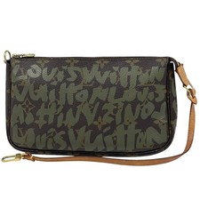 Louis Vuitton Pochette