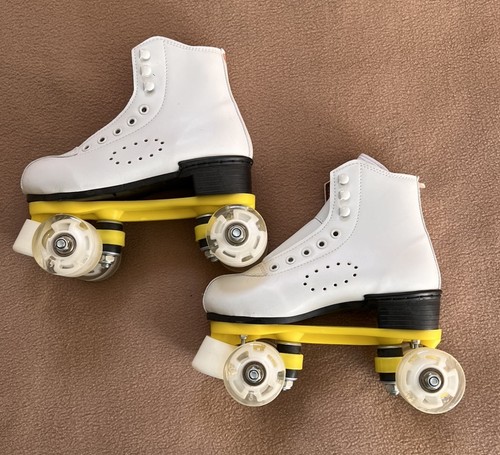 Pattini rotelle quad - pattini, bianchi