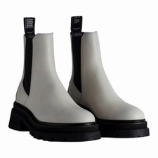 NUOVI stivaletti bianchi