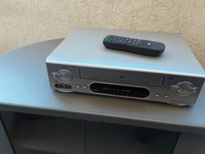 videoregistratore cassette vhs