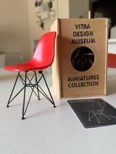 Sedia Vitra Miniatures Eames