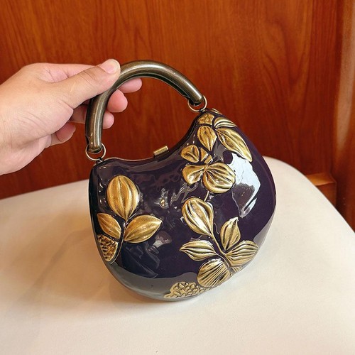 Pochette donna ovale - , acrilico