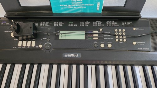 Tastiera musicale yamaha ez220 - tastiera,