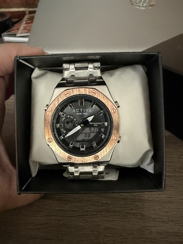 Orologio ibrido digitale