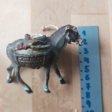 Asinello con ceste e