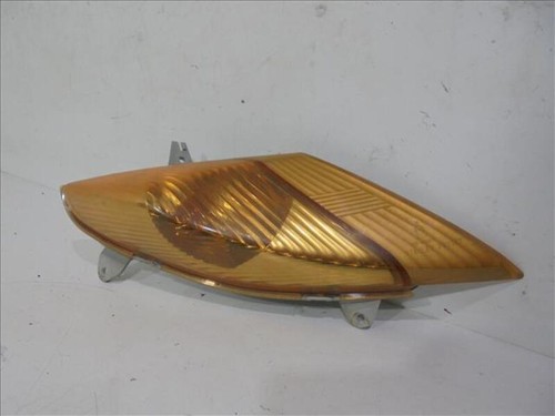 Frecce anteriore destro - anteriore, suzuki