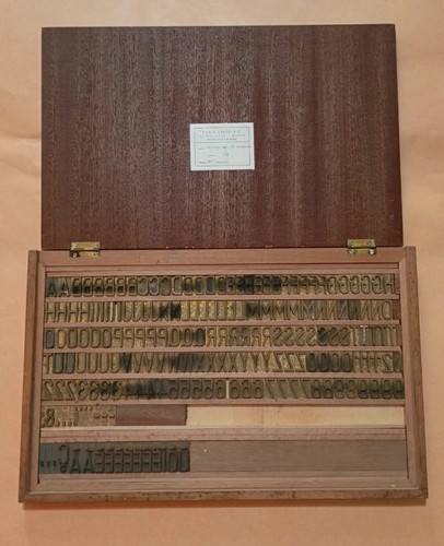 Raro set caratteri bronzo - caratteri,