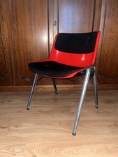 Sedia ‘Modus SM 203’ di