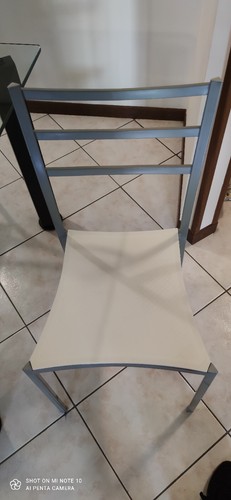 Tavolo cristallo 8 sedie - +,
