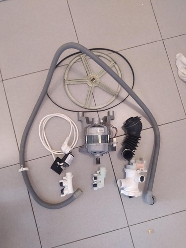 Motore lavatrice indesit - indesit, e