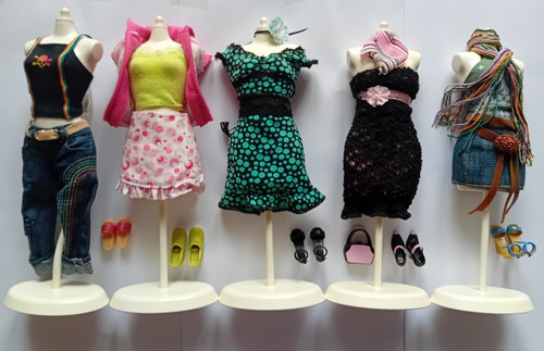 Lot tenues barbie fashion - lot,