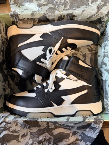 Sneakers basse off - basse, fuori
