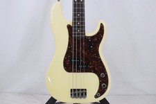 Fender 62 PRECISION BASS 2005