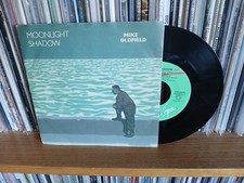 Mike Oldfield - Moonlight shadow.  Vinile, 45 giri; 7".  Virgin Italia  (1983)