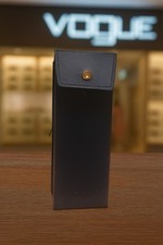 Astuccio rigido in pelle blu