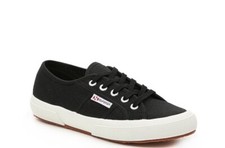 Sneakers classiche Superga