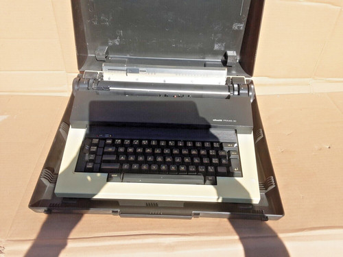 Macchina scrivere - da,