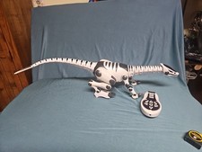 WowWee Roboraptor RC Dinosauro