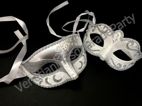 Coppia maschera matrimonio
