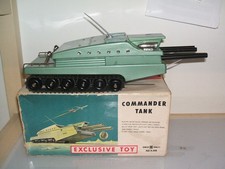 TIN TOY SPACE COMMANDER TANK