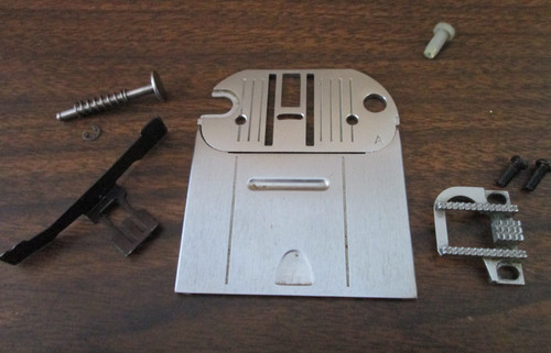 Singer sewing machine - machine, 6200