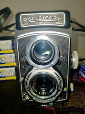 Rolleicord V Schneider - Kreuznach Xenar F3.5 75mm TLR medium format camera
