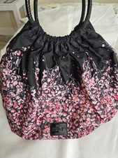 VALENTINO ROSSO, NYLON, BAGNO
