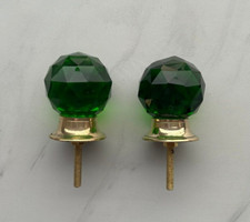 Pomello in vetro verde sfera