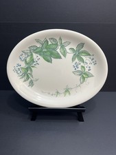 Johnson Brothers Windsor Ware piatto ovale foglia di bacche 12,25" x 9,5" Inghilterra