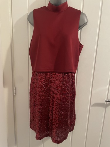 Unbranded size red sequins - unbranded,