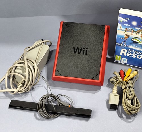 Nintendo wii mini - wii,