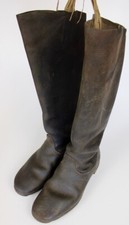 1 paio stivali da marcia