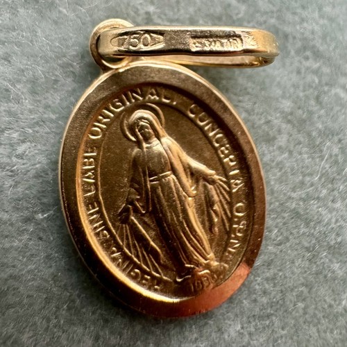 Ciondolo oro carati - 18, titolo