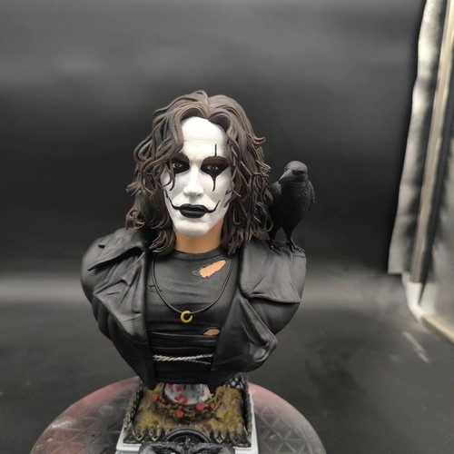 The crow bust eric - eric, draven