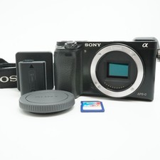 Corpo fotocamera mirrorless