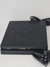 SONY PLAYSTATION 4 W/MOTE