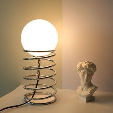 Lampada da tavolo a molla in