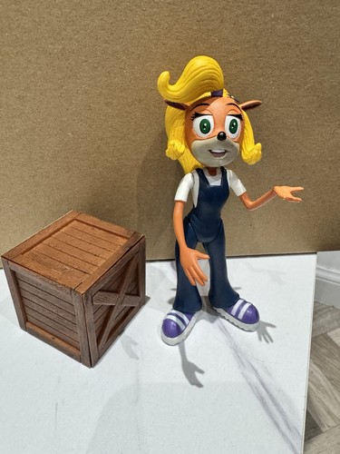 Action figure coco - action,