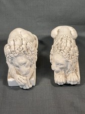Coppia di statuette di leoni