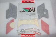 AP8211249 DECALCO FIANCATINE + CODINO ORIGINALE APRILIA AF1 50 1986 AE