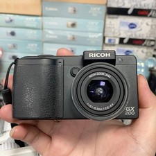 Ricoh CAPLIO GX200 12,1 MP 3x