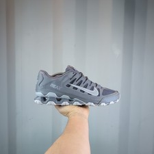 UK 10 - Scarpe da allenamento